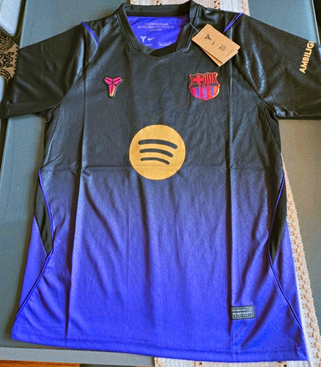 Customer photo of Barcelona x Kobe jersey with tags