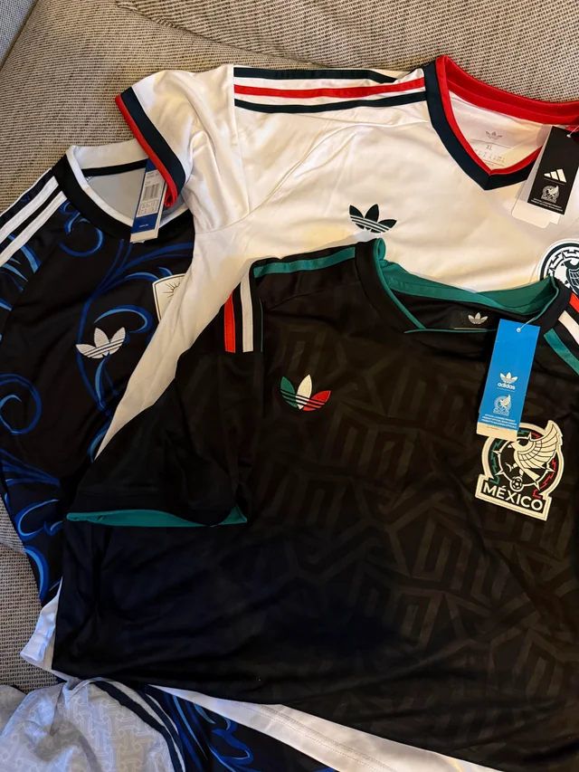 Customer photo of Mexico home and away jerseys with tags